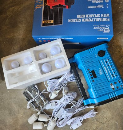 Solar Generator That Comes With Solar Panel And Bulbs