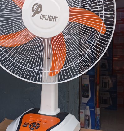 Solar Table Fan Delight
